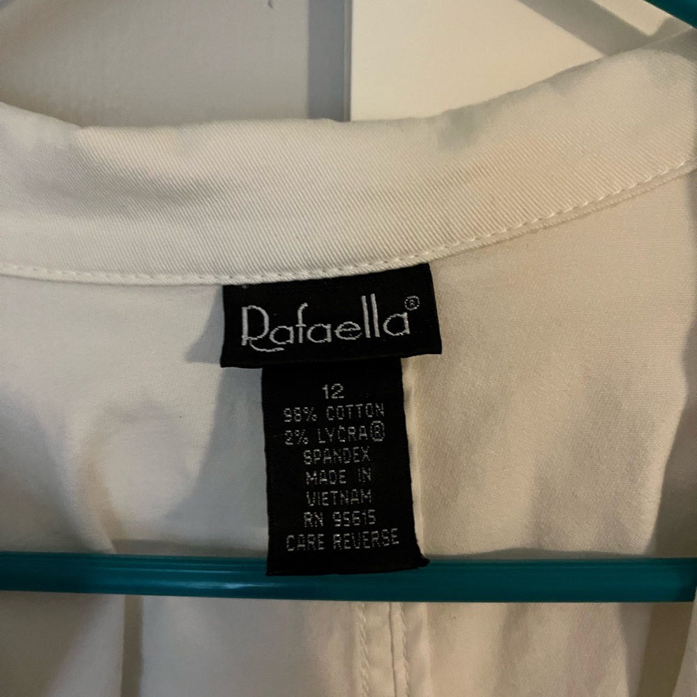 White jacket - Picture 2 of 2